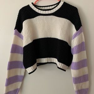 American Eagle Cropped Sweater (Size Medium)
